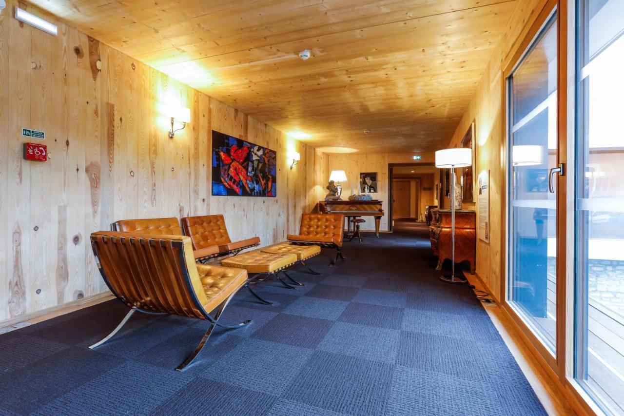 Auberge Saint Walfrid Hotel Restaurant & Spa Sarreguemines Exteriör bild