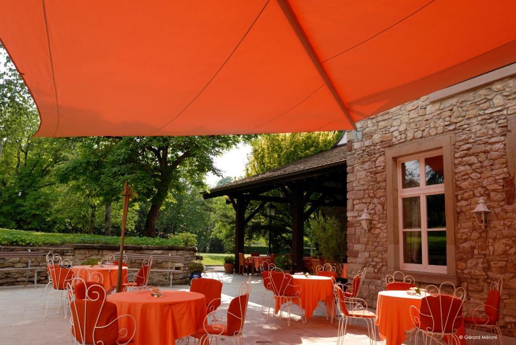 Auberge Saint Walfrid Hotel Restaurant & Spa Sarreguemines Exteriör bild