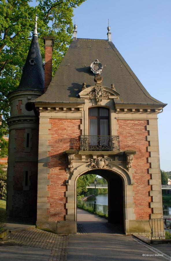 Auberge Saint Walfrid Hotel Restaurant & Spa Sarreguemines Exteriör bild