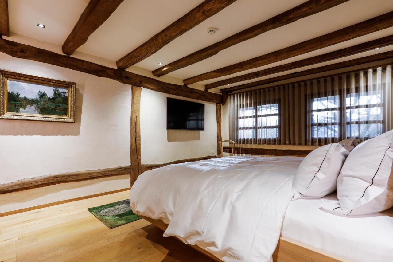 Auberge Saint Walfrid Hotel Restaurant & Spa Sarreguemines Exteriör bild