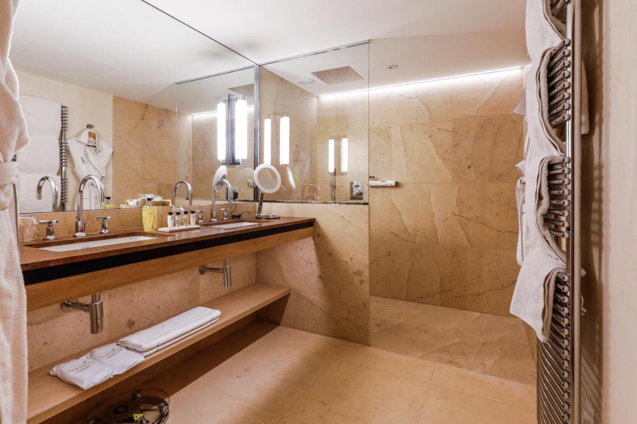 Auberge Saint Walfrid Hotel Restaurant & Spa Sarreguemines Exteriör bild